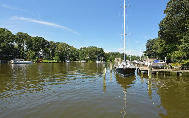 Waterfront Homes - Annapolis - Beechwood on the Burley
